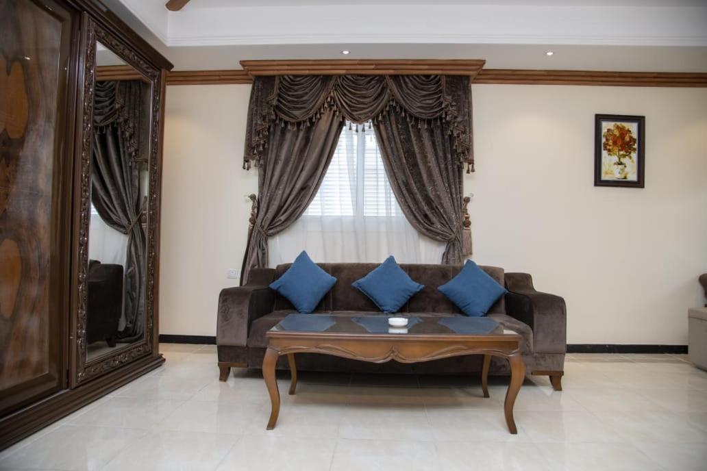 Diva Hotel Suites Джеда Екстериор снимка
