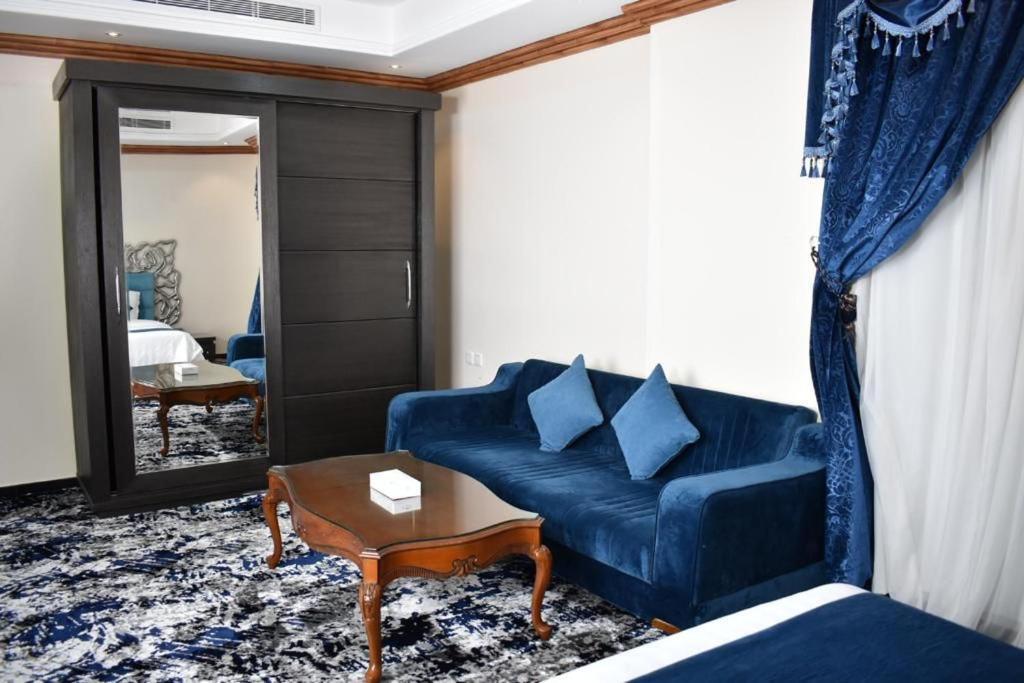 Diva Hotel Suites Джеда Екстериор снимка