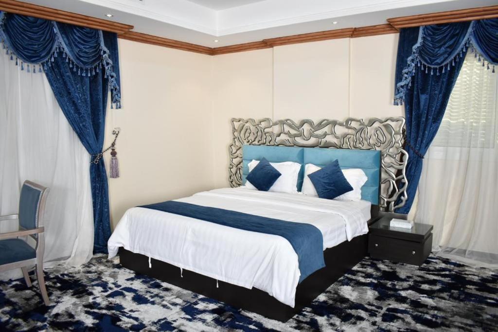 Diva Hotel Suites Джеда Екстериор снимка