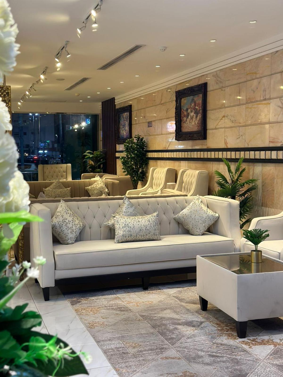 Diva Hotel Suites Джеда Екстериор снимка